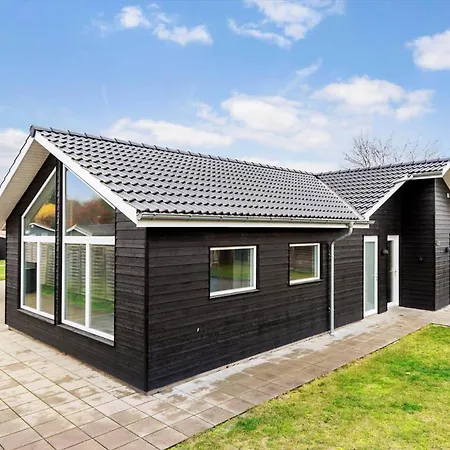 8876-glesborg-strandvejen-43 Feriehus *
